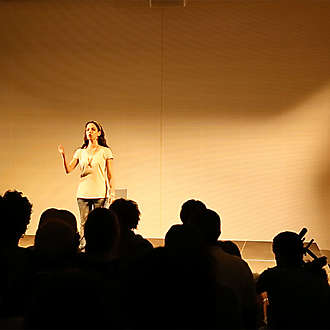 bussy-at-goethe (10)